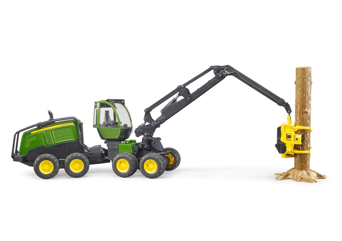 John Deere Harvester 1270 G with trunk